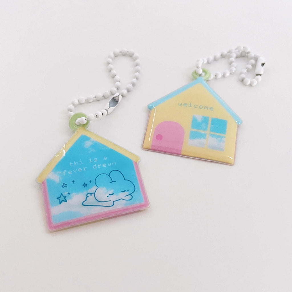Thi is a fever dream. Dreamcore Puffy Charm