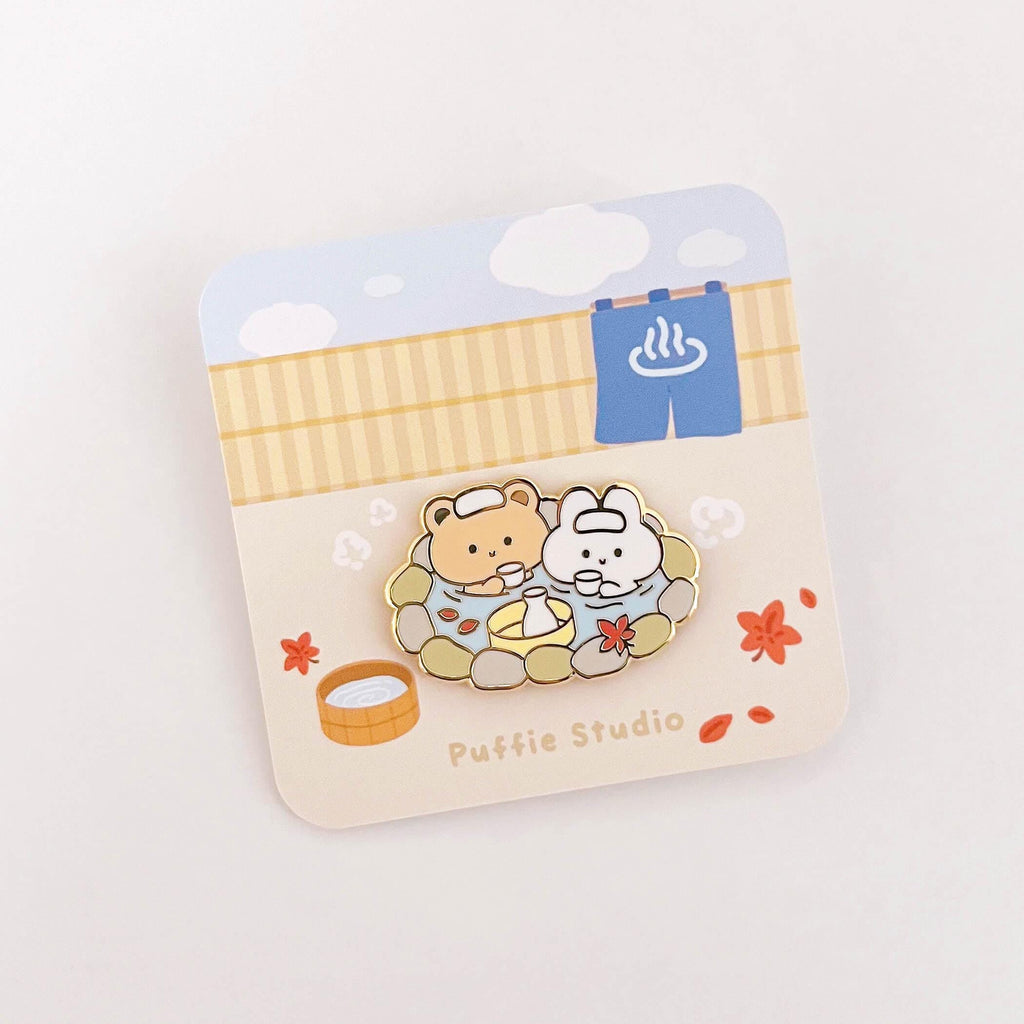 Onsen (Hot Spring) Enamel Pin